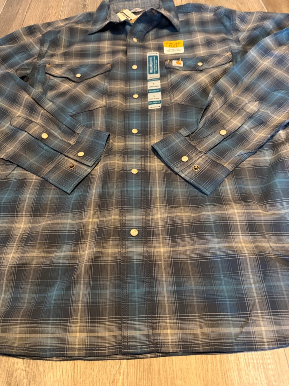 Carhartt Relaxed Fit Blue and Gray Plaid Long-Sleeve Button-Up Shirt - Picture 5 of 6